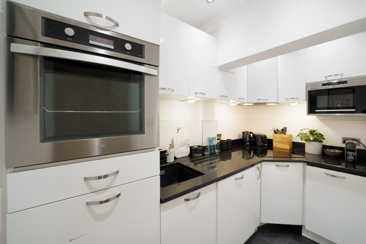 2 Bedr, 3 Beds, 1 Bath Thames, Trafalgar Sq Londýn Exteriér fotografie