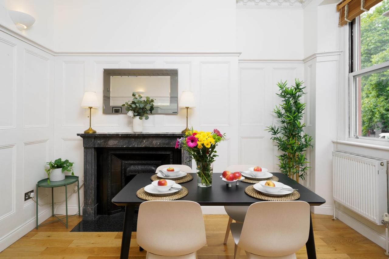 2 Bedr, 3 Beds, 1 Bath Thames, Trafalgar Sq Londýn Exteriér fotografie