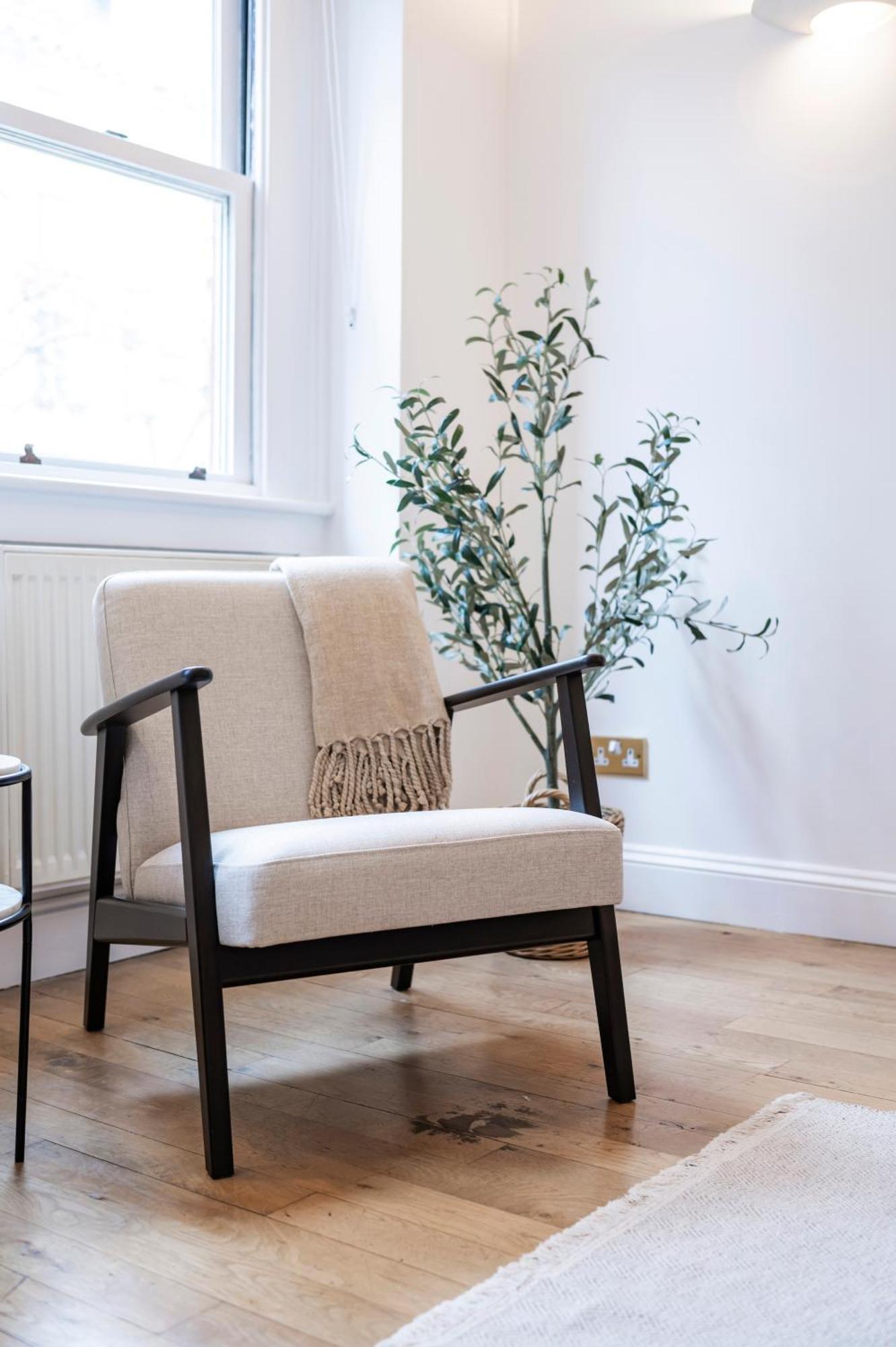 2 Bedr, 3 Beds, 1 Bath Thames, Trafalgar Sq Londýn Exteriér fotografie