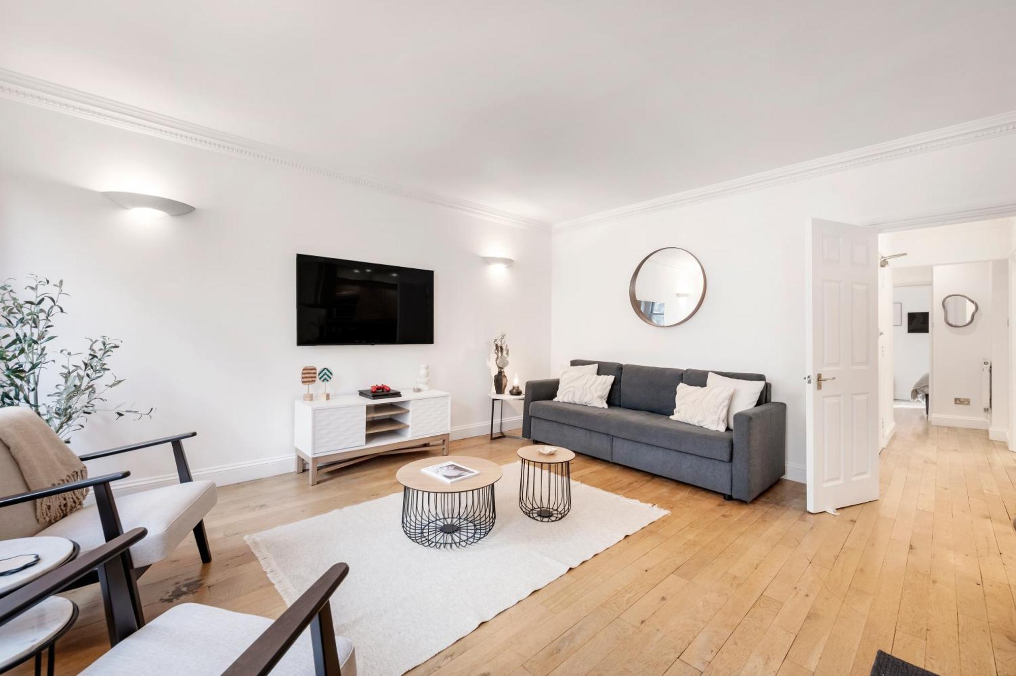 2 Bedr, 3 Beds, 1 Bath Thames, Trafalgar Sq Londýn Exteriér fotografie