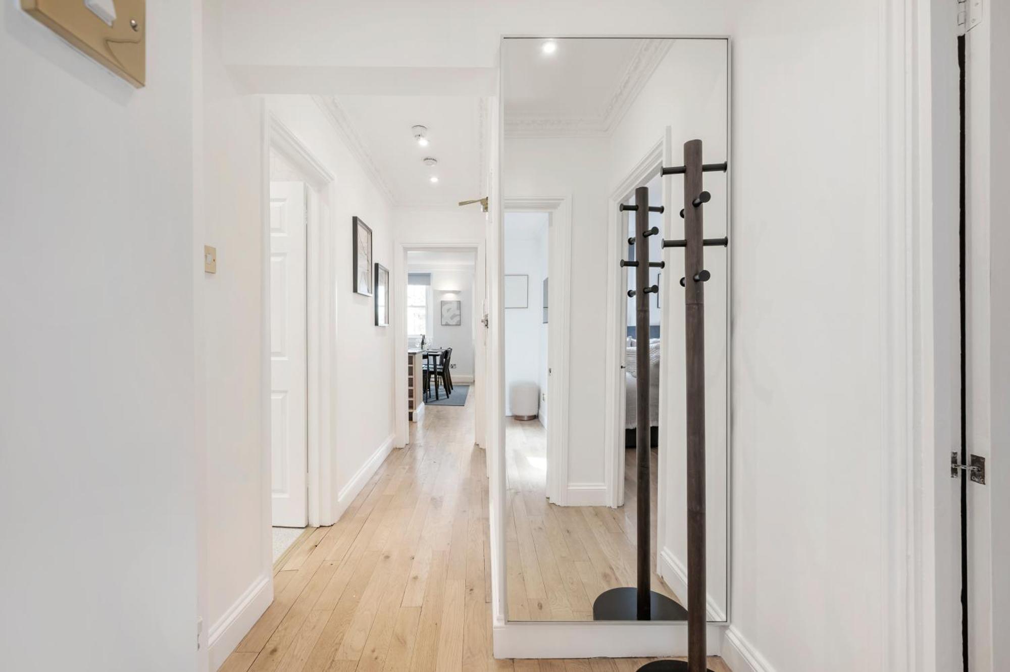 2 Bedr, 3 Beds, 1 Bath Thames, Trafalgar Sq Londýn Exteriér fotografie